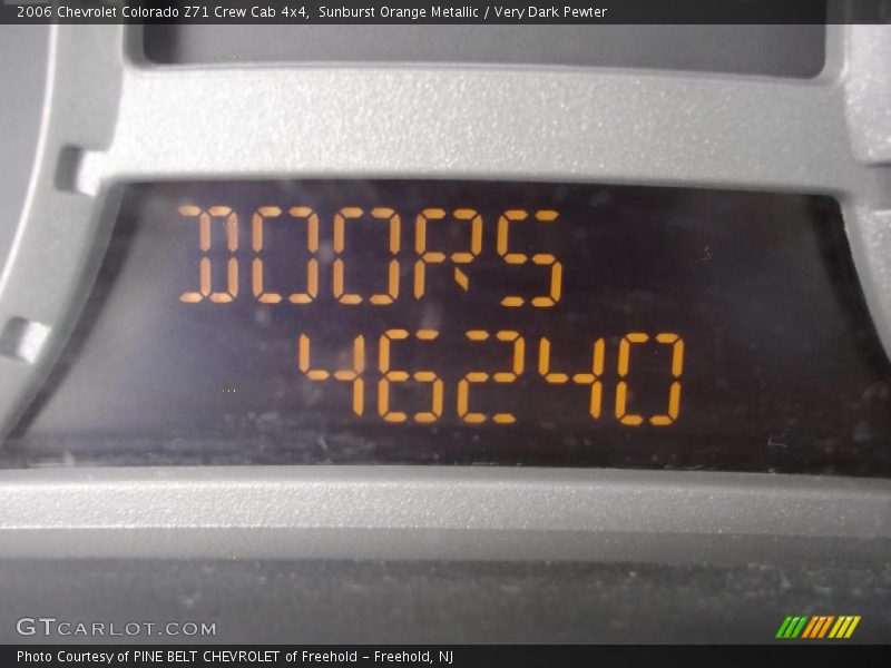 Sunburst Orange Metallic / Very Dark Pewter 2006 Chevrolet Colorado Z71 Crew Cab 4x4