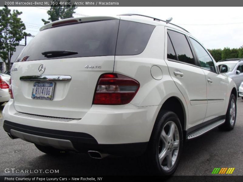 Arctic White / Macadamia 2008 Mercedes-Benz ML 350 4Matic