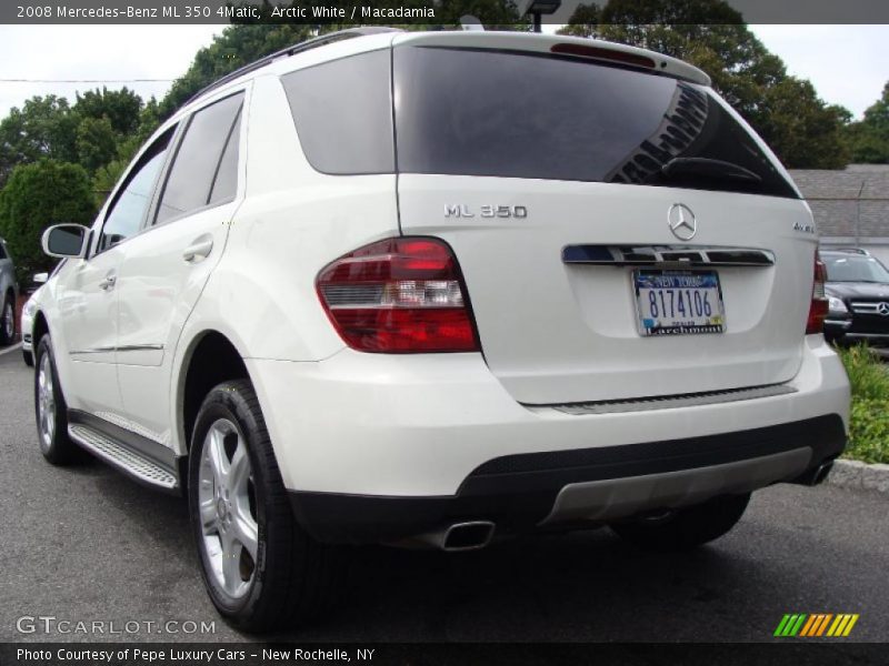 Arctic White / Macadamia 2008 Mercedes-Benz ML 350 4Matic