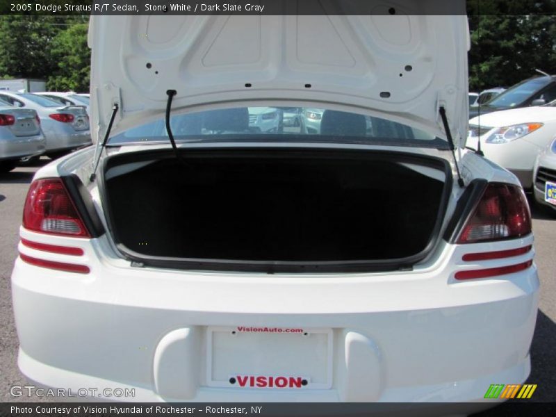 Stone White / Dark Slate Gray 2005 Dodge Stratus R/T Sedan