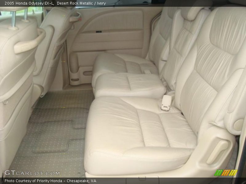 Desert Rock Metallic / Ivory 2005 Honda Odyssey EX-L