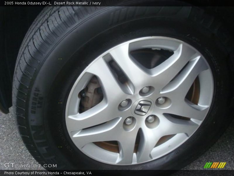 Desert Rock Metallic / Ivory 2005 Honda Odyssey EX-L