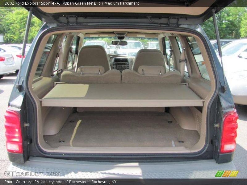 Aspen Green Metallic / Medium Parchment 2002 Ford Explorer Sport 4x4
