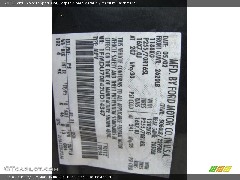 Aspen Green Metallic / Medium Parchment 2002 Ford Explorer Sport 4x4