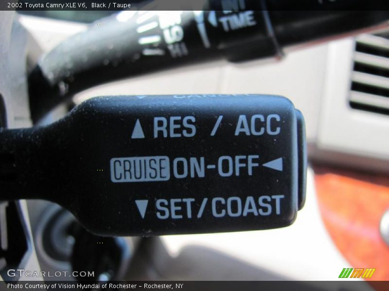 Black / Taupe 2002 Toyota Camry XLE V6