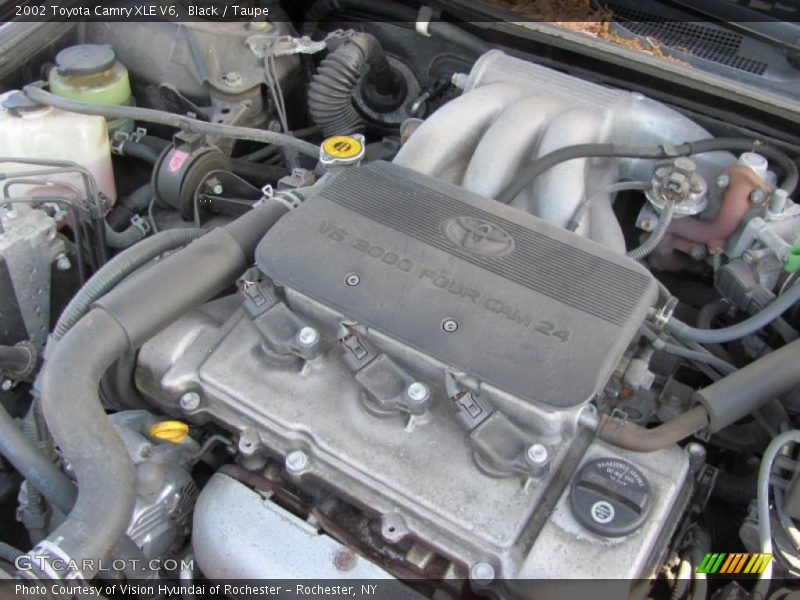 Black / Taupe 2002 Toyota Camry XLE V6