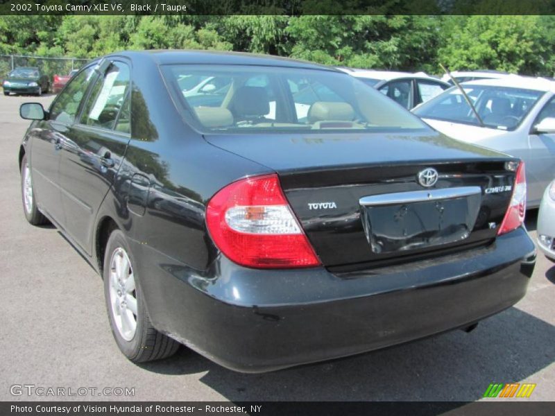 Black / Taupe 2002 Toyota Camry XLE V6