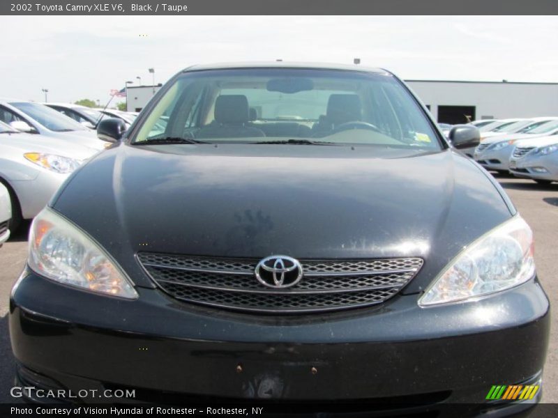 Black / Taupe 2002 Toyota Camry XLE V6