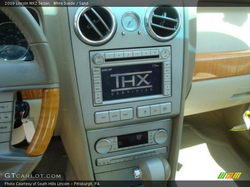 White Suede / Sand 2009 Lincoln MKZ Sedan