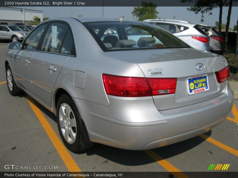 Bright Silver / Gray 2009 Hyundai Sonata GLS