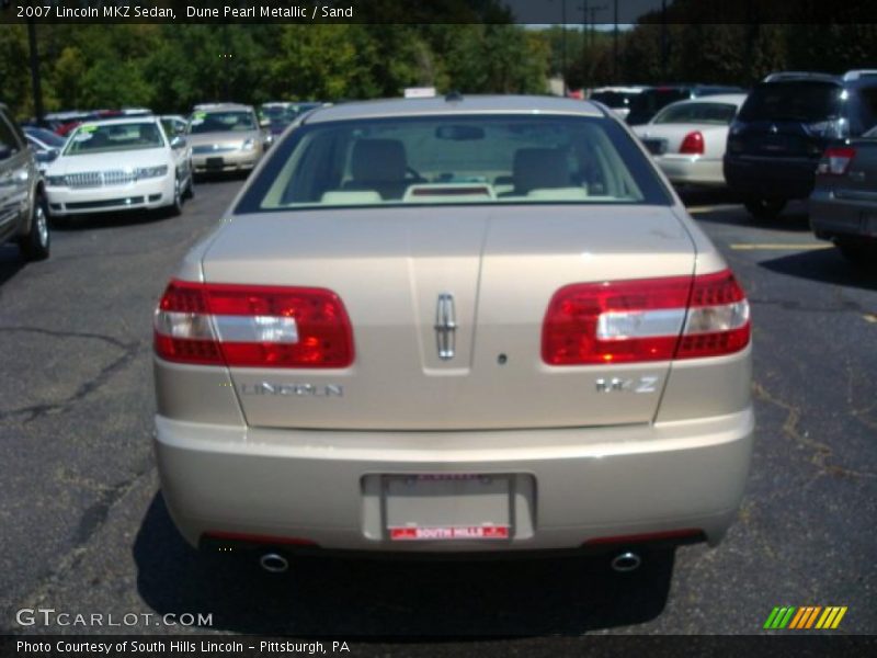 Dune Pearl Metallic / Sand 2007 Lincoln MKZ Sedan