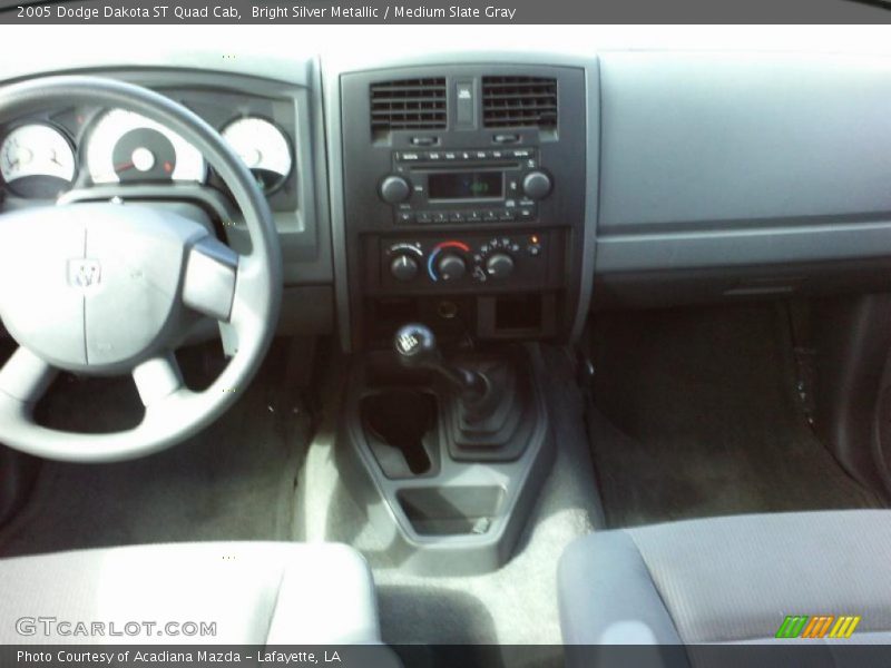 Bright Silver Metallic / Medium Slate Gray 2005 Dodge Dakota ST Quad Cab
