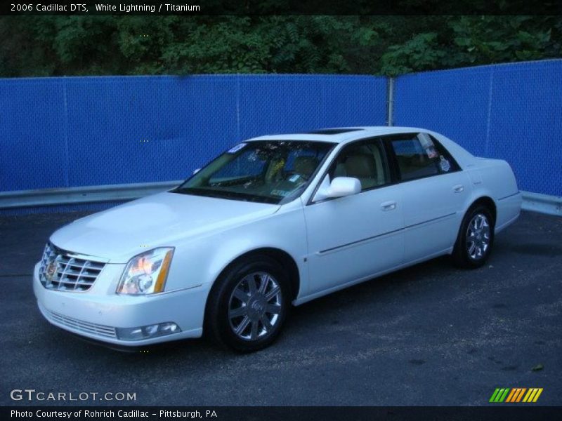 White Lightning / Titanium 2006 Cadillac DTS