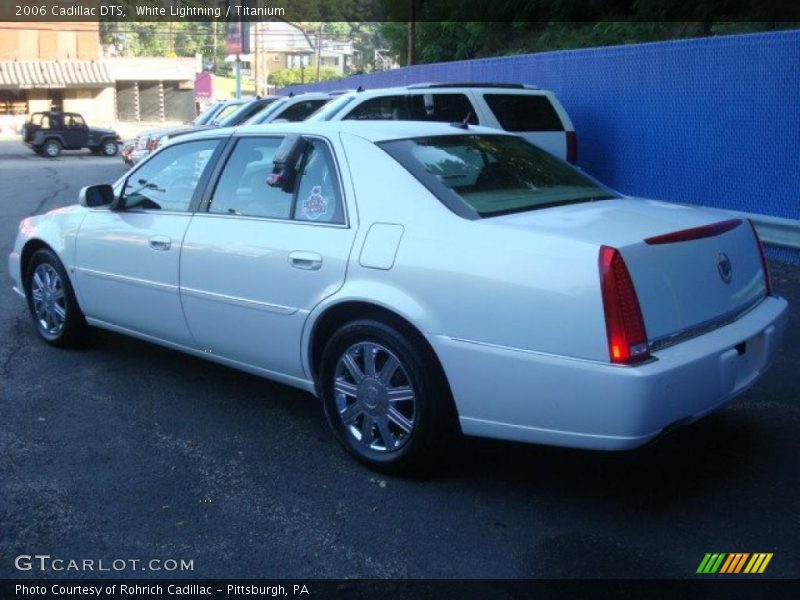 White Lightning / Titanium 2006 Cadillac DTS