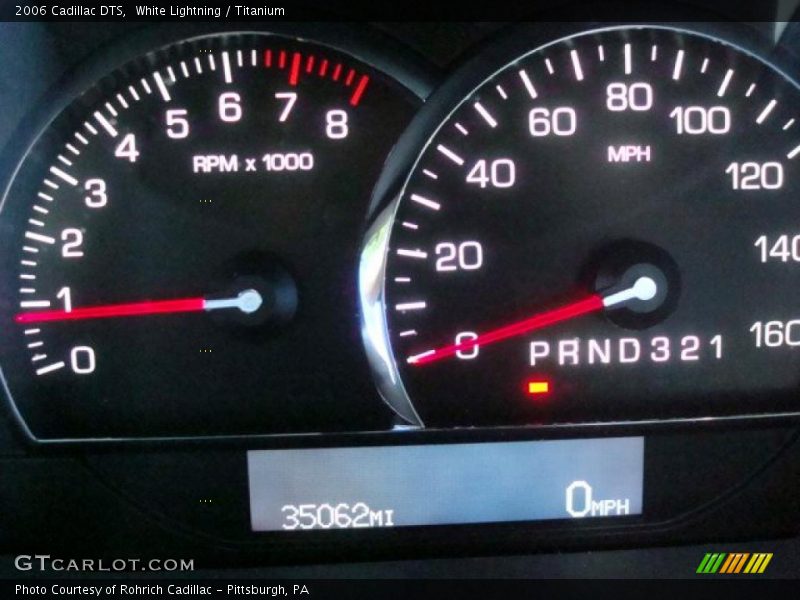 White Lightning / Titanium 2006 Cadillac DTS