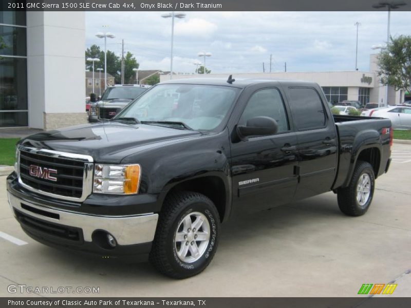 Onyx Black / Dark Titanium 2011 GMC Sierra 1500 SLE Crew Cab 4x4