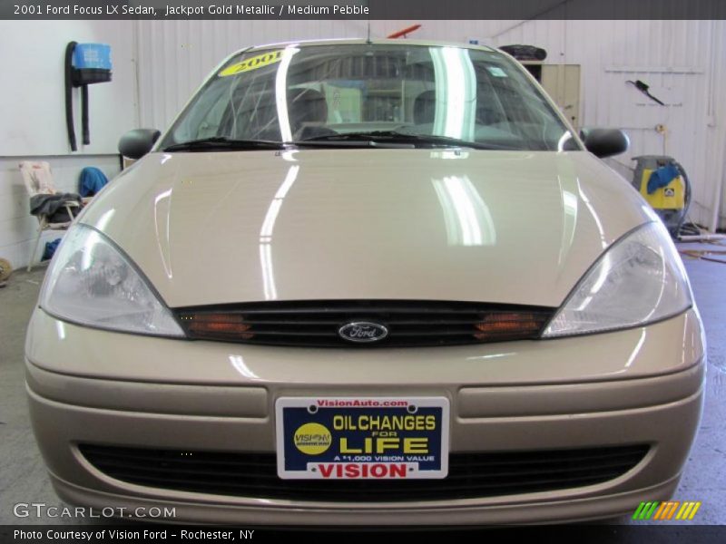 Jackpot Gold Metallic / Medium Pebble 2001 Ford Focus LX Sedan