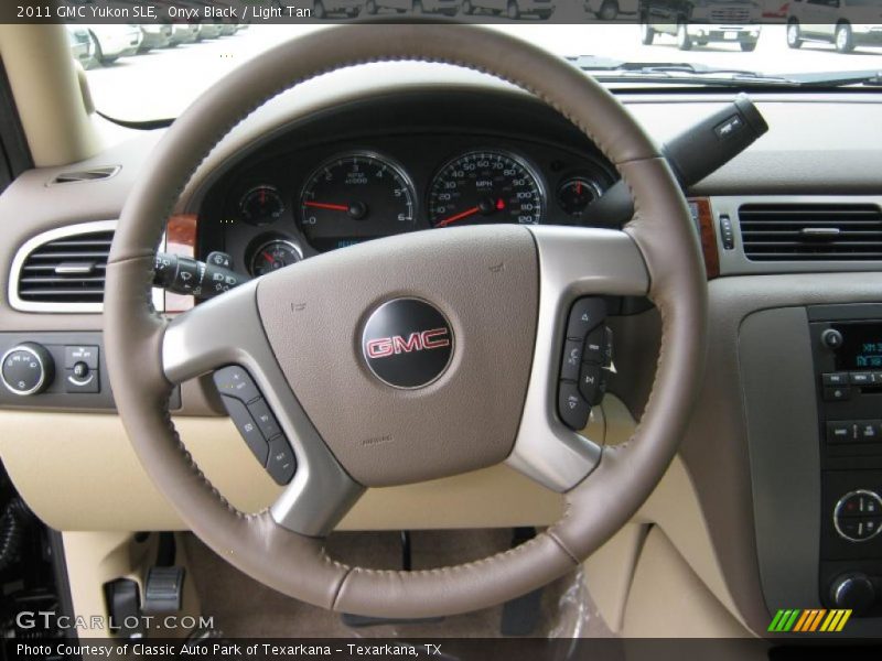 Onyx Black / Light Tan 2011 GMC Yukon SLE