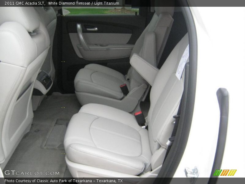 White Diamond Tintcoat / Light Titanium 2011 GMC Acadia SLT