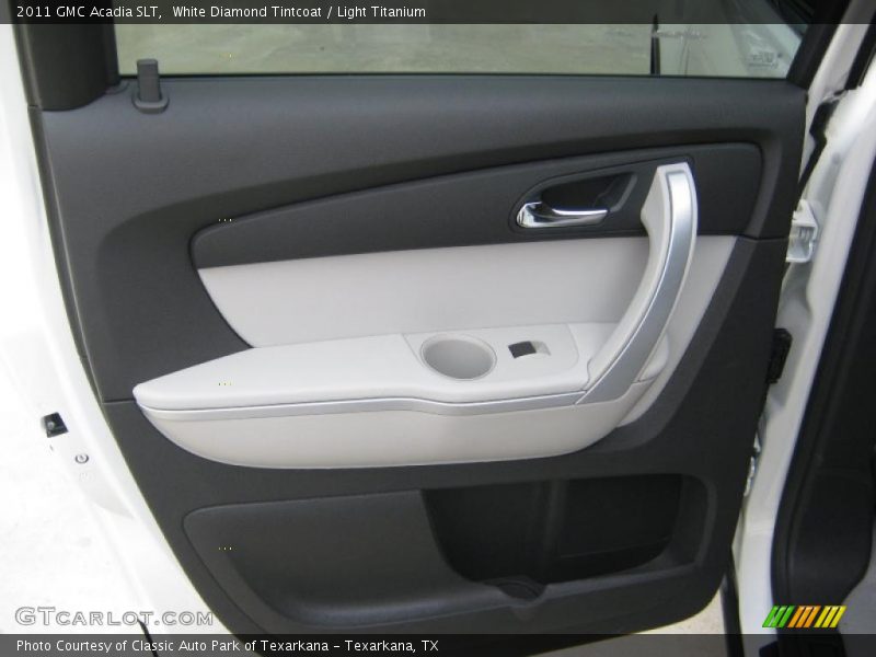 White Diamond Tintcoat / Light Titanium 2011 GMC Acadia SLT