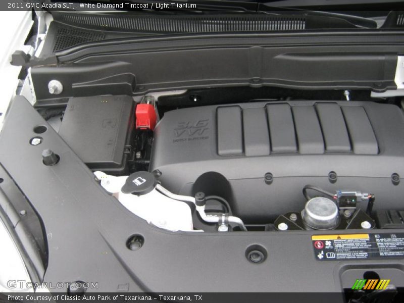 White Diamond Tintcoat / Light Titanium 2011 GMC Acadia SLT
