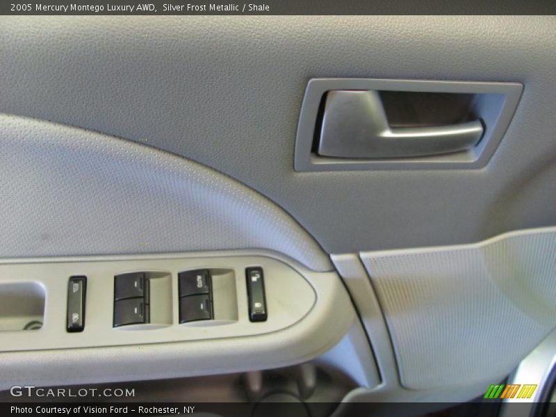 Silver Frost Metallic / Shale 2005 Mercury Montego Luxury AWD