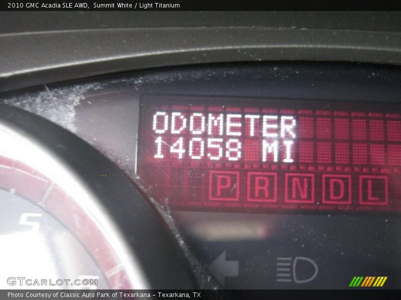 Summit White / Light Titanium 2010 GMC Acadia SLE AWD