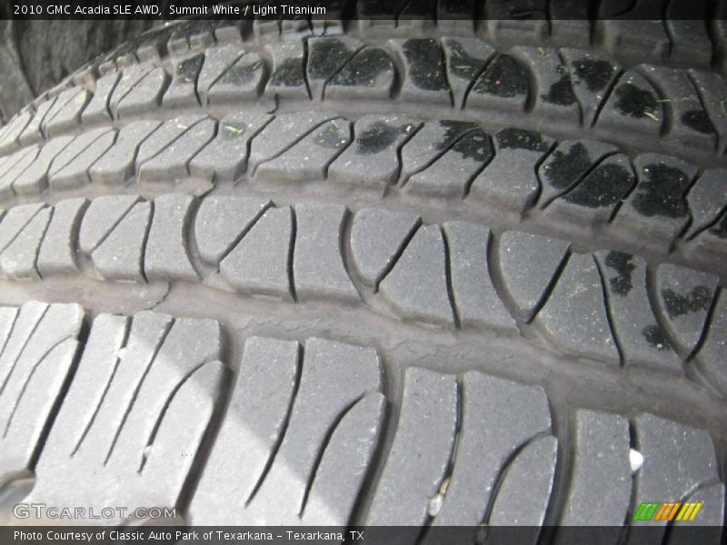 Summit White / Light Titanium 2010 GMC Acadia SLE AWD