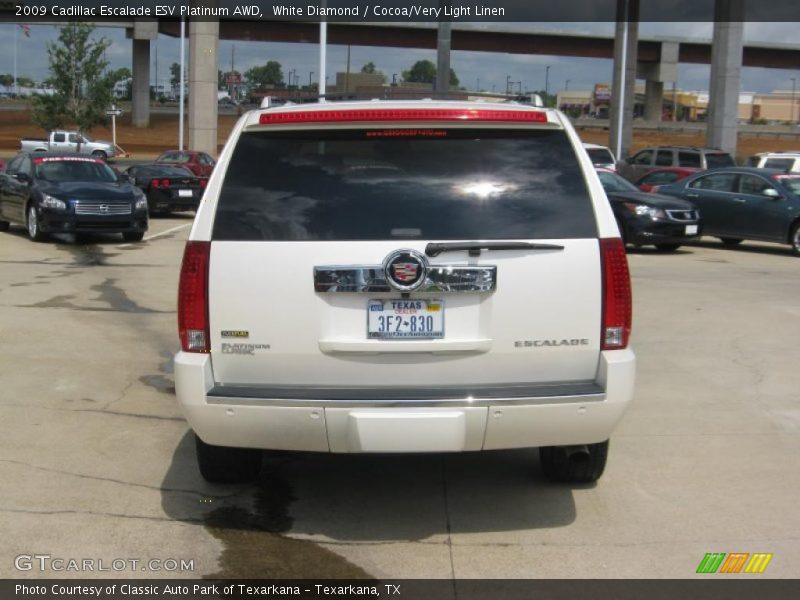 White Diamond / Cocoa/Very Light Linen 2009 Cadillac Escalade ESV Platinum AWD