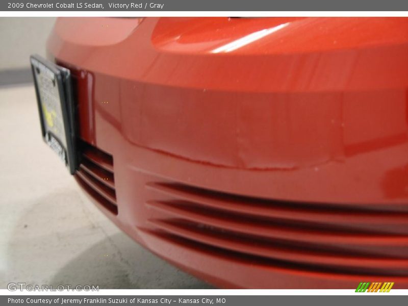 Victory Red / Gray 2009 Chevrolet Cobalt LS Sedan