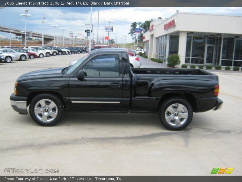 Black / Dark Charcoal 2005 Chevrolet Silverado 1500 LS Regular Cab