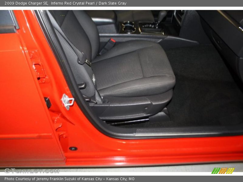Inferno Red Crystal Pearl / Dark Slate Gray 2009 Dodge Charger SE