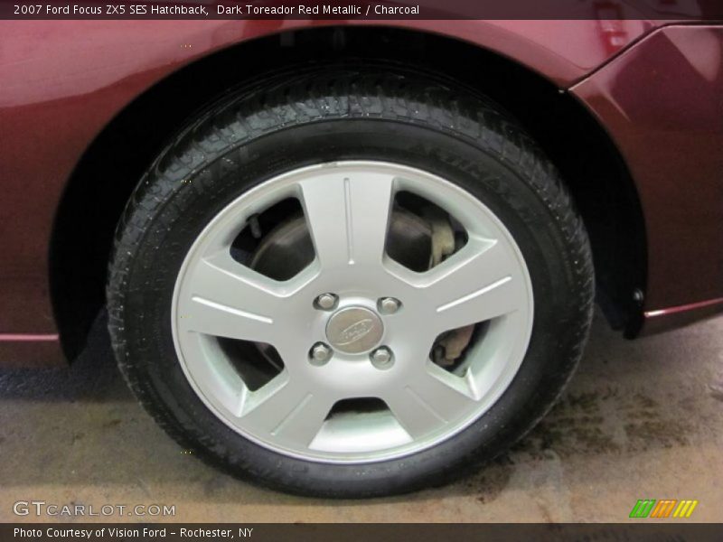 Dark Toreador Red Metallic / Charcoal 2007 Ford Focus ZX5 SES Hatchback