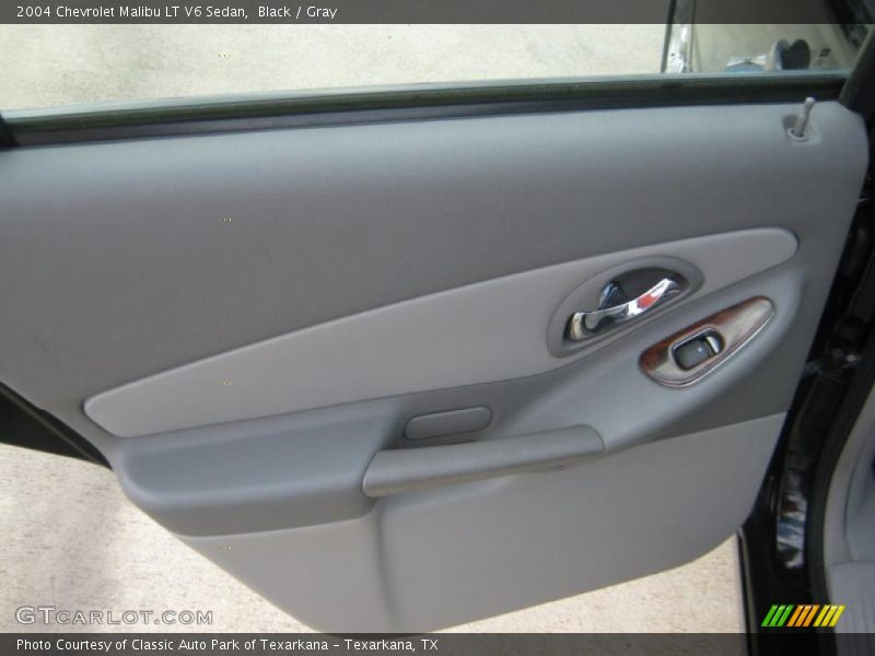 Black / Gray 2004 Chevrolet Malibu LT V6 Sedan