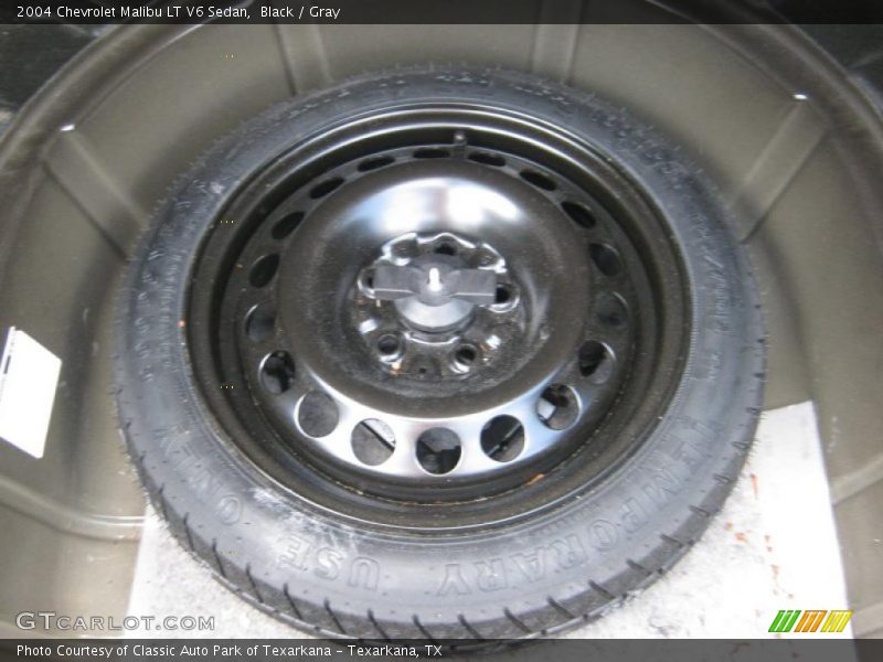 Black / Gray 2004 Chevrolet Malibu LT V6 Sedan