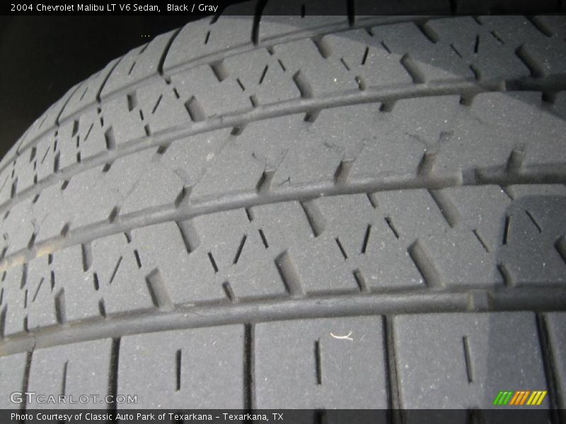 Black / Gray 2004 Chevrolet Malibu LT V6 Sedan