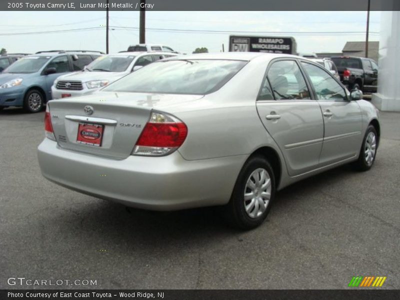 Lunar Mist Metallic / Gray 2005 Toyota Camry LE