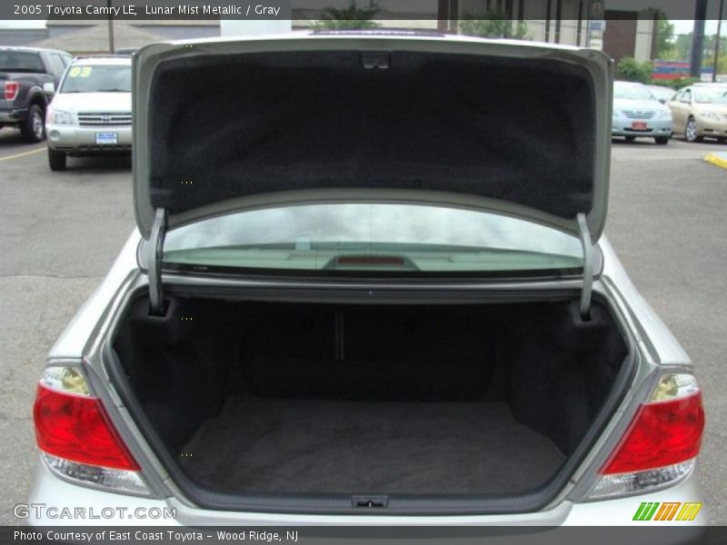 Lunar Mist Metallic / Gray 2005 Toyota Camry LE
