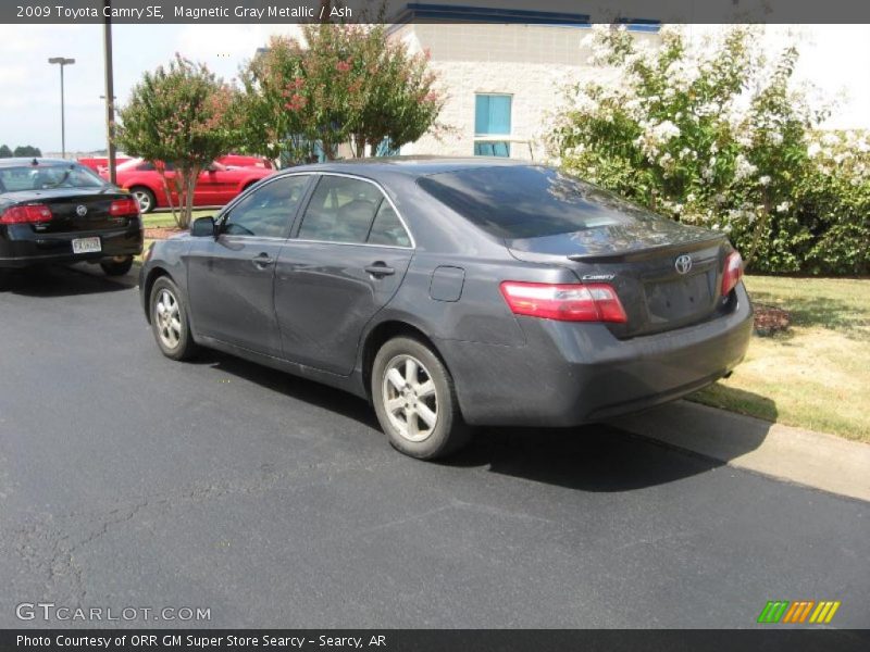 Magnetic Gray Metallic / Ash 2009 Toyota Camry SE