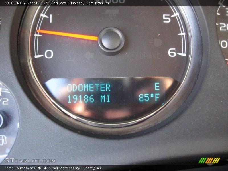 Red Jewel Tintcoat / Light Titanium 2010 GMC Yukon SLT 4x4