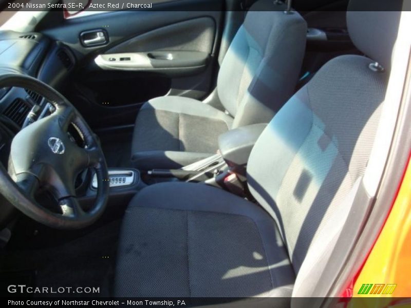 Aztec Red / Charcoal 2004 Nissan Sentra SE-R