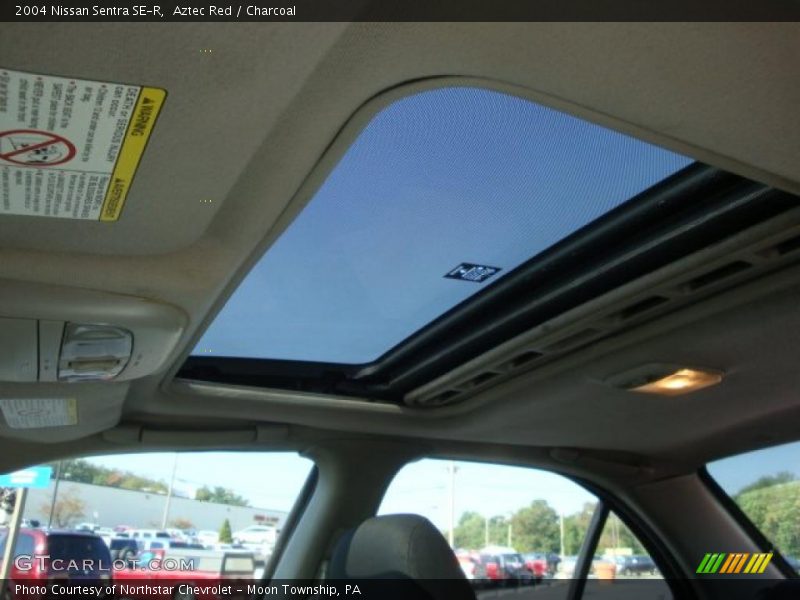 Aztec Red / Charcoal 2004 Nissan Sentra SE-R