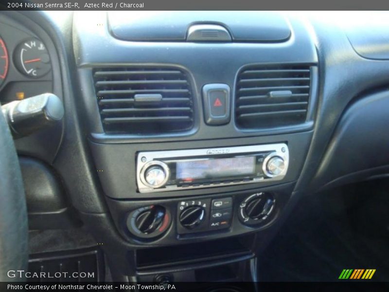 Aztec Red / Charcoal 2004 Nissan Sentra SE-R