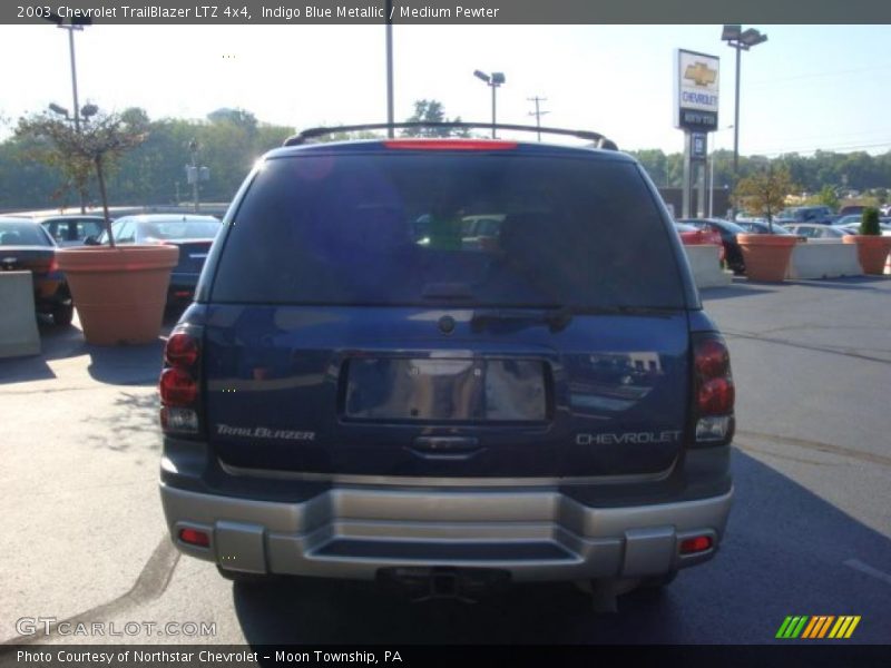 Indigo Blue Metallic / Medium Pewter 2003 Chevrolet TrailBlazer LTZ 4x4