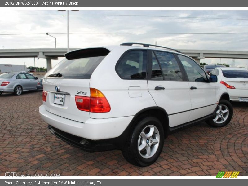 Alpine White / Black 2003 BMW X5 3.0i