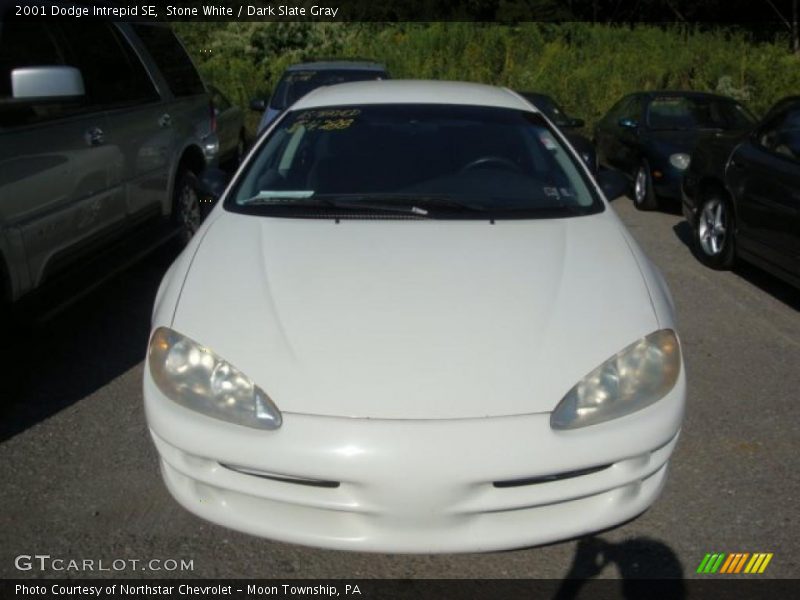 Stone White / Dark Slate Gray 2001 Dodge Intrepid SE