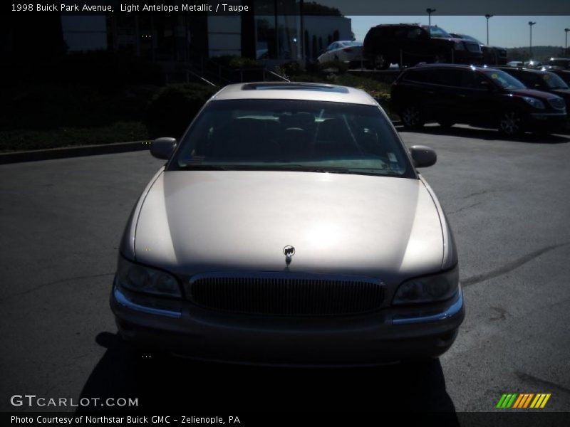 Light Antelope Metallic / Taupe 1998 Buick Park Avenue