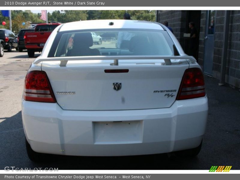 Stone White / Dark Slate Gray 2010 Dodge Avenger R/T