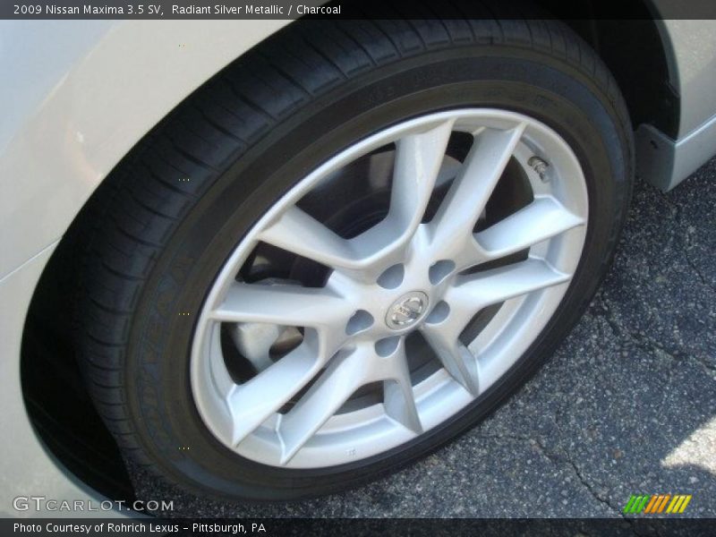 Radiant Silver Metallic / Charcoal 2009 Nissan Maxima 3.5 SV