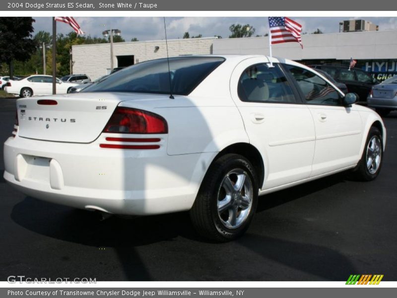 Stone White / Taupe 2004 Dodge Stratus ES Sedan